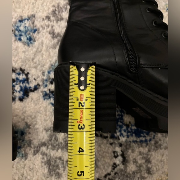 Nasty Gal Black Lace-Up Chunky Knee-High Boots - Picture 7 of 10